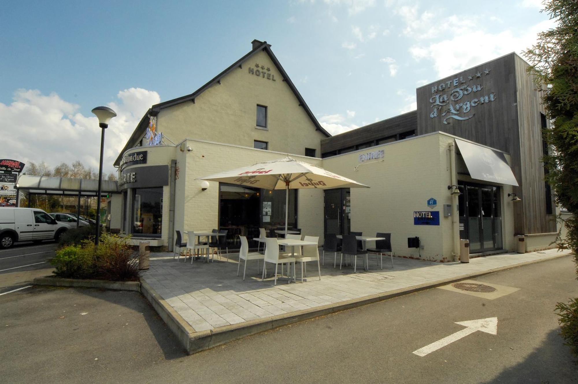 Hotel Le Saint Loup Gembloux Esterno foto