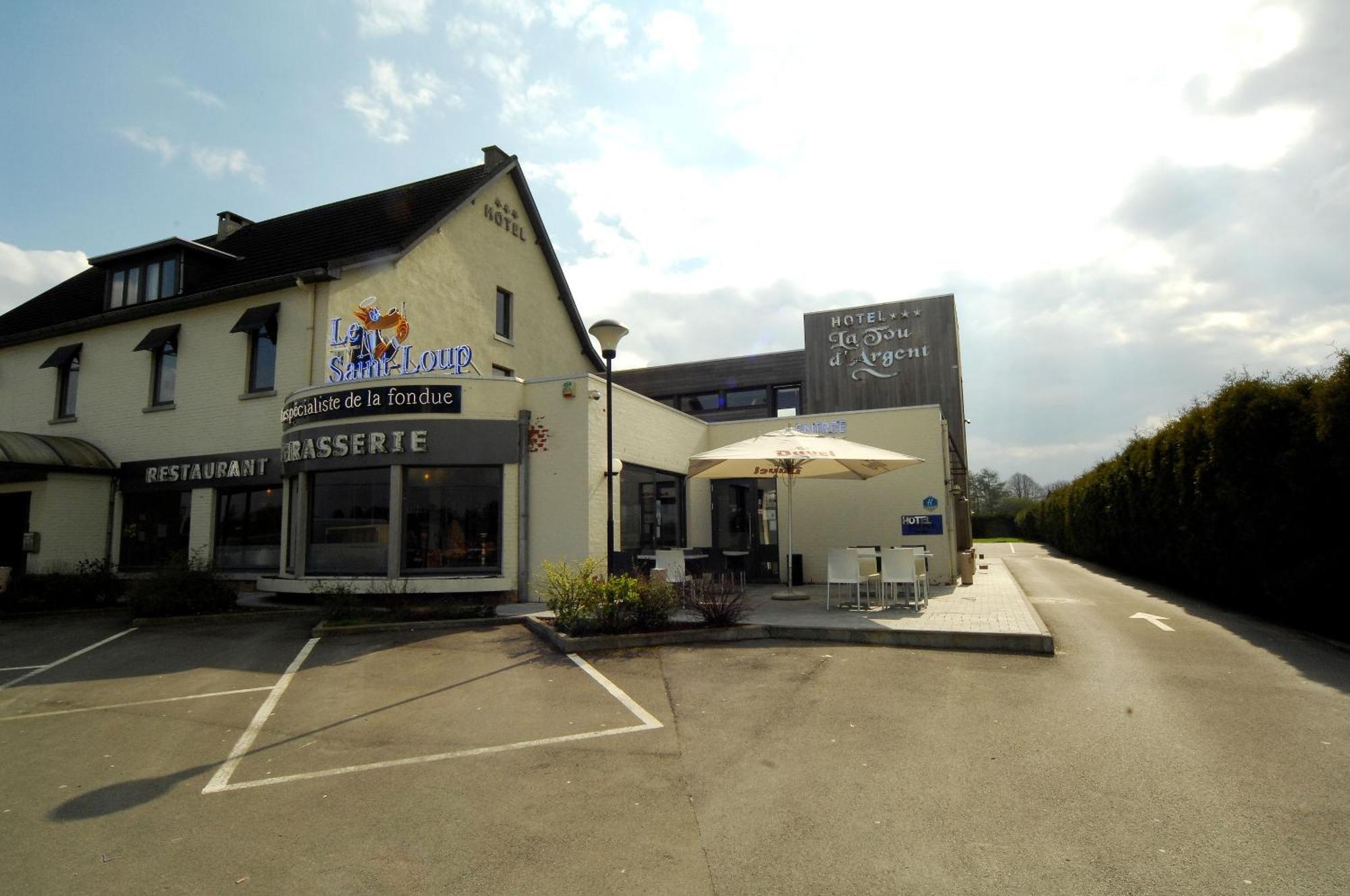Hotel Le Saint Loup Gembloux Esterno foto